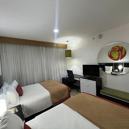 Hotel Mexico Plaza Irapuato Exterior photo