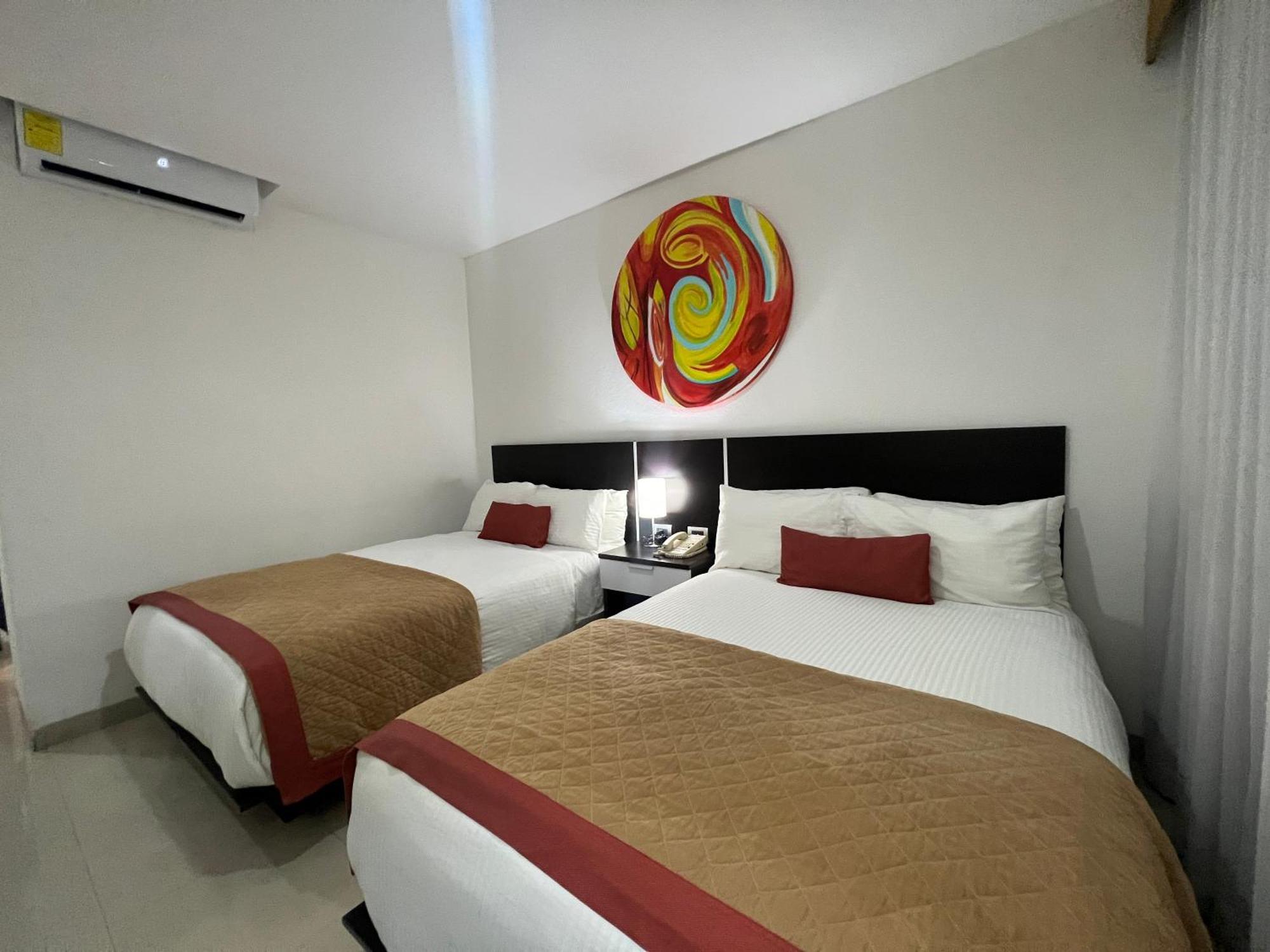 Hotel Mexico Plaza Irapuato Exterior photo