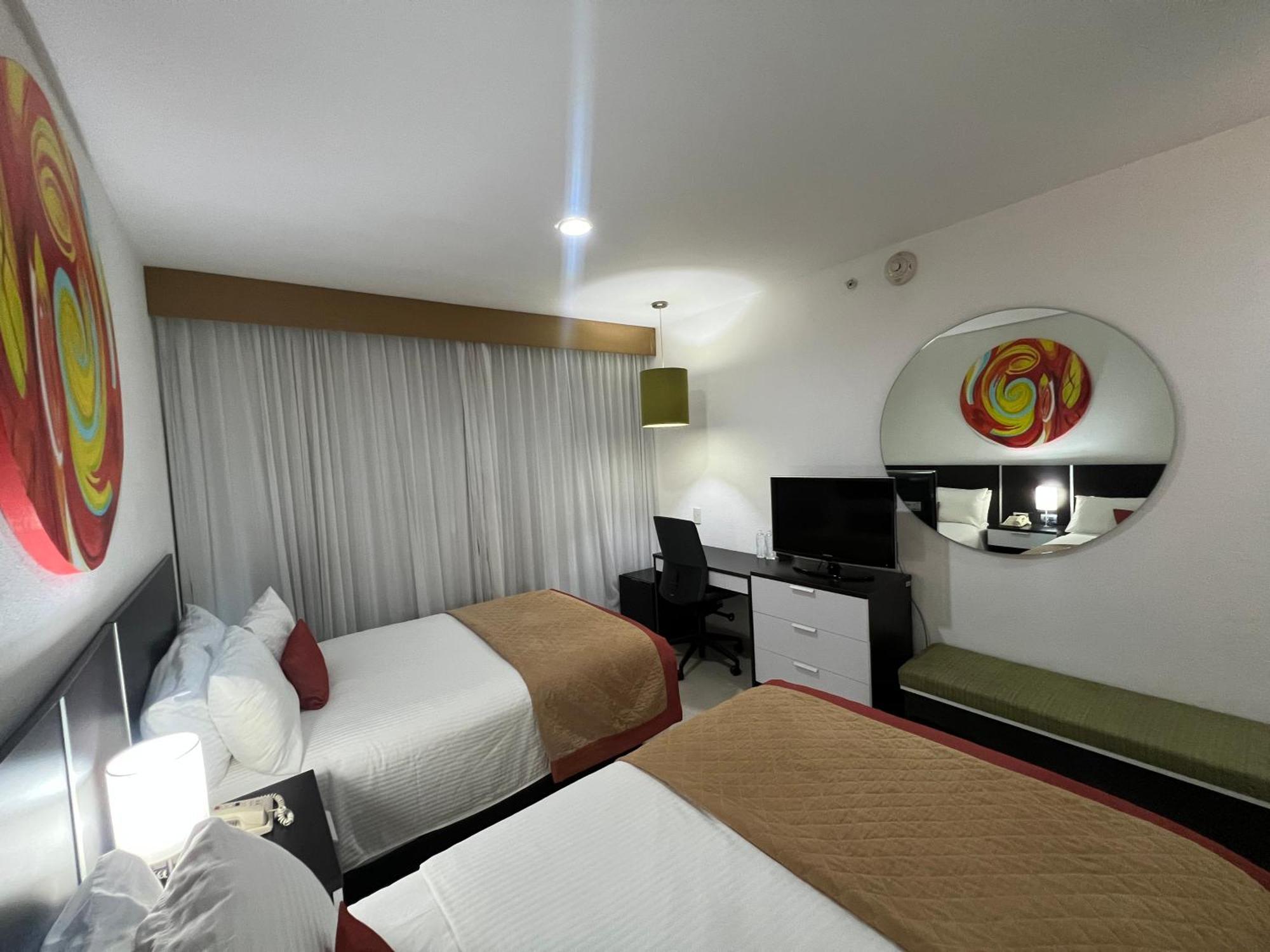 Hotel Mexico Plaza Irapuato Exterior photo
